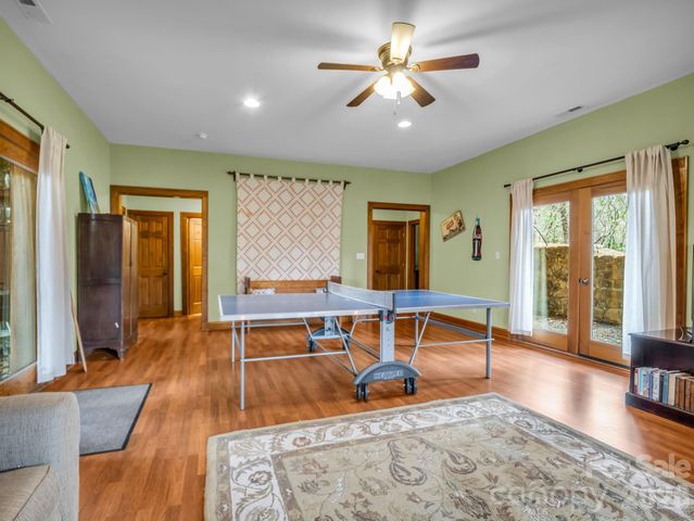 294 Verbena Drive, Black Mountain, NC 28711