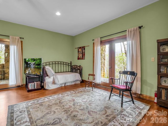 294 Verbena Drive, Black Mountain, NC 28711
