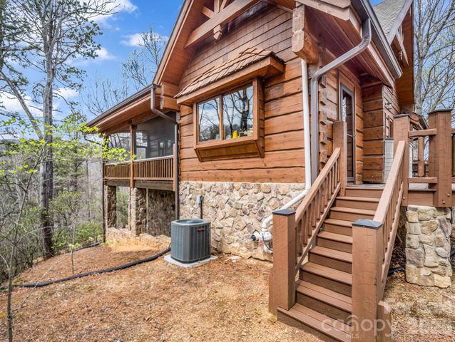 294 Verbena Drive, Black Mountain, NC 28711