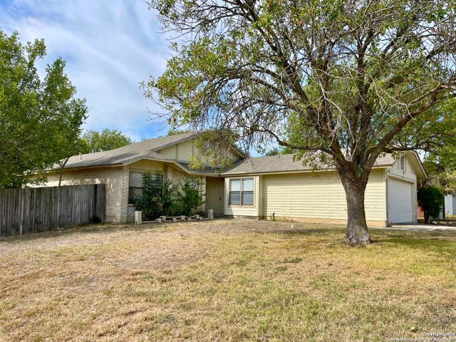 8038 Wayside Trail, San Antonio, TX 78244