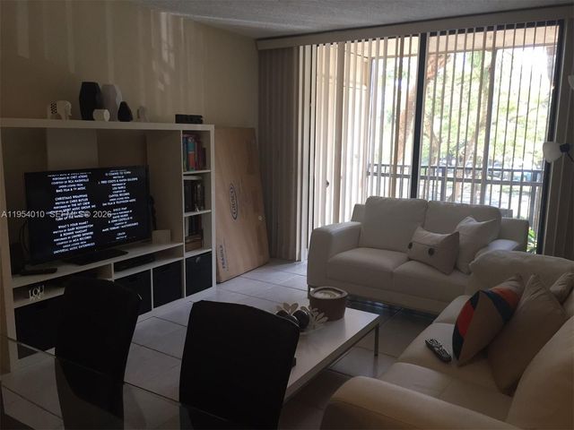 14211 N Kendall Dr 201E, Miami, FL 33186