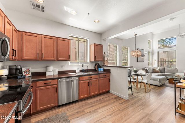1225 N 36TH Street 1019, Phoenix, AZ 85008
