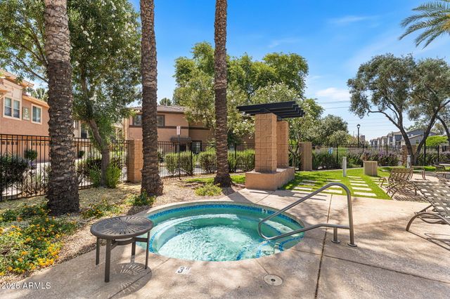1225 N 36TH Street 1019, Phoenix, AZ 85008