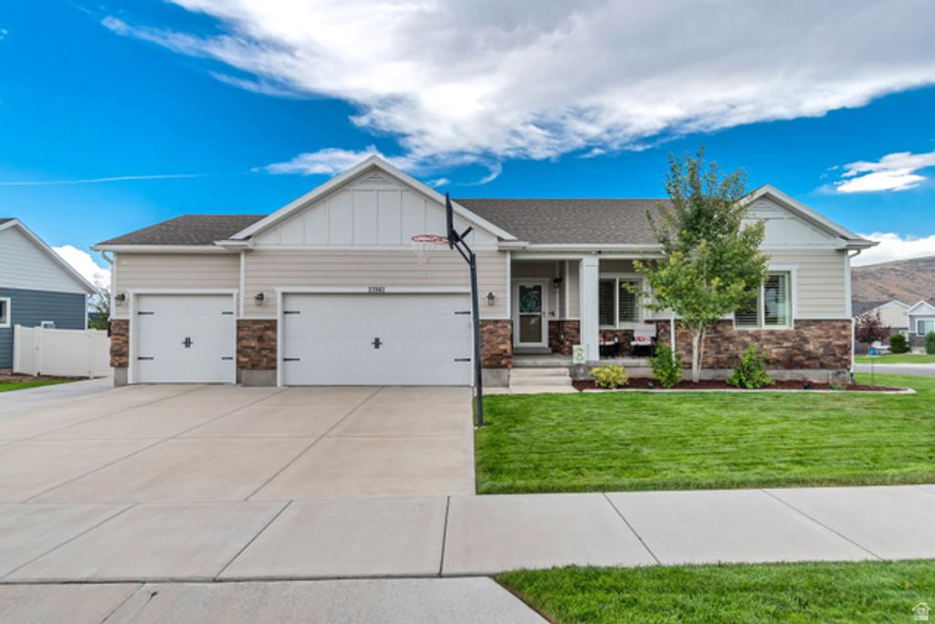 13941 S BIRCH LEAF DR, Herriman, UT 84096 — photo 2