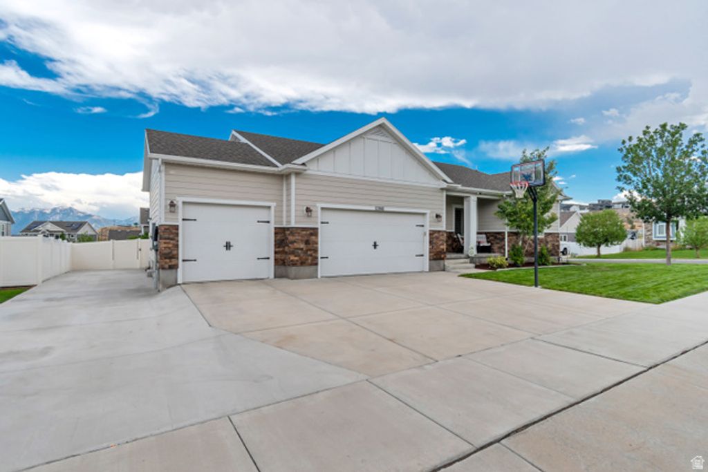 13941 S BIRCH LEAF DR, Herriman, UT 84096 — photo 4