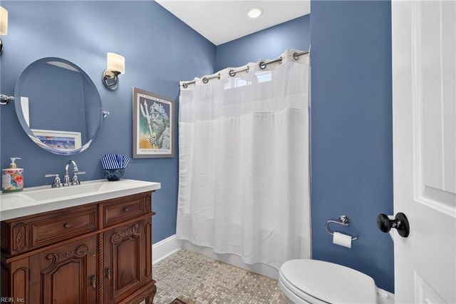 208 52nd ST, Virginia Beach, VA 23451