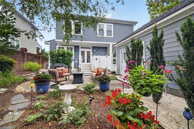 208 52nd ST, Virginia Beach, VA 23451