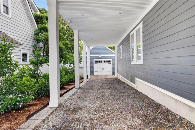 208 52nd ST, Virginia Beach, VA 23451