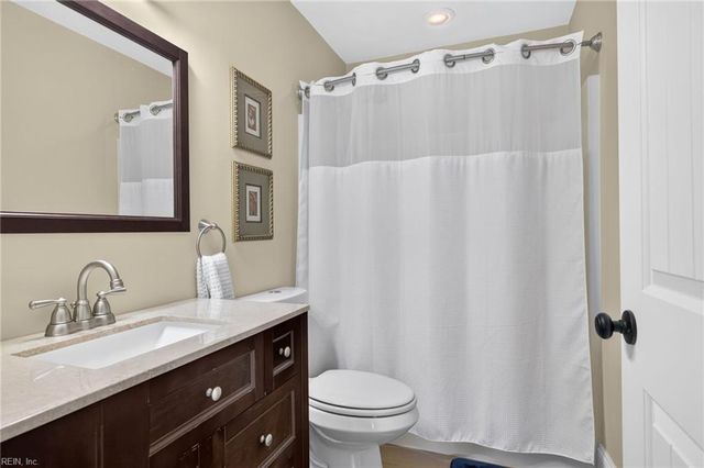 208 52nd ST, Virginia Beach, VA 23451