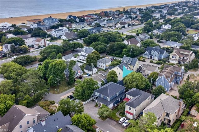 208 52nd ST, Virginia Beach, VA 23451