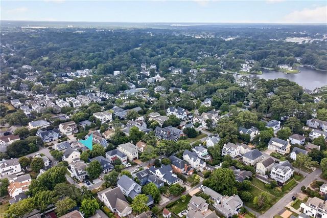 208 52nd ST, Virginia Beach, VA 23451