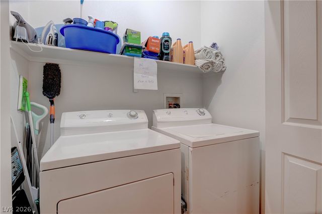 1025 Echo Beach Avenue, North Las Vegas, NV 89086