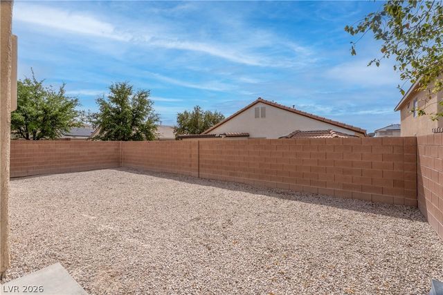1025 Echo Beach Avenue, North Las Vegas, NV 89086