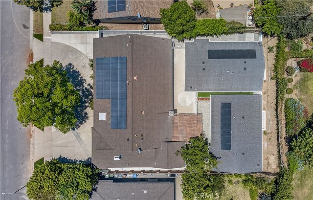 19243 Knapp St, Northridge, CA 91324