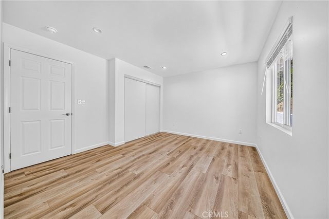 19243 Knapp St, Northridge, CA 91324