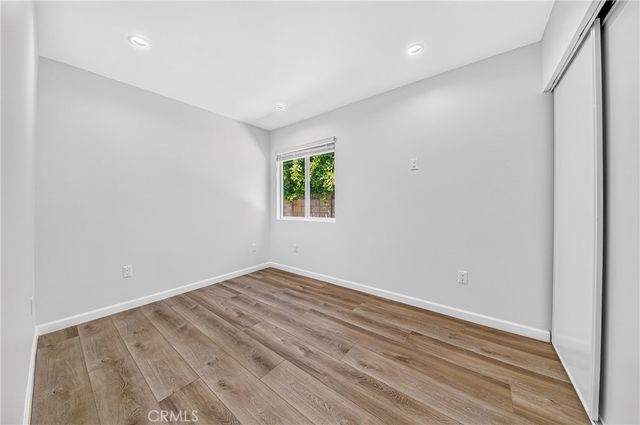 19243 Knapp St, Northridge, CA 91324