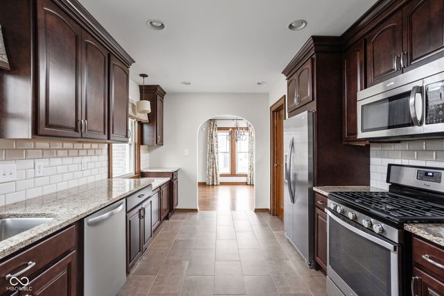 6001 Indianola Avenue, Indianapolis, IN 46220