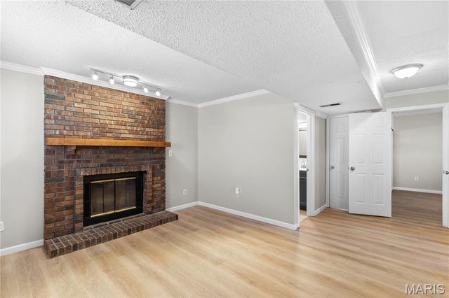 1954 Tealwood Cove Drive, Florissant, MO 63031