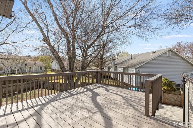 1954 Tealwood Cove Drive, Florissant, MO 63031