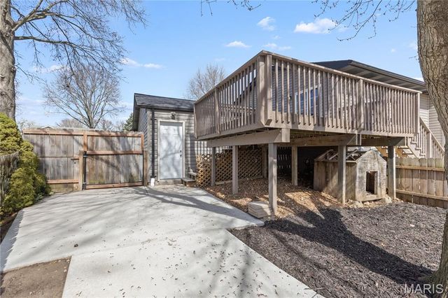 1954 Tealwood Cove Drive, Florissant, MO 63031