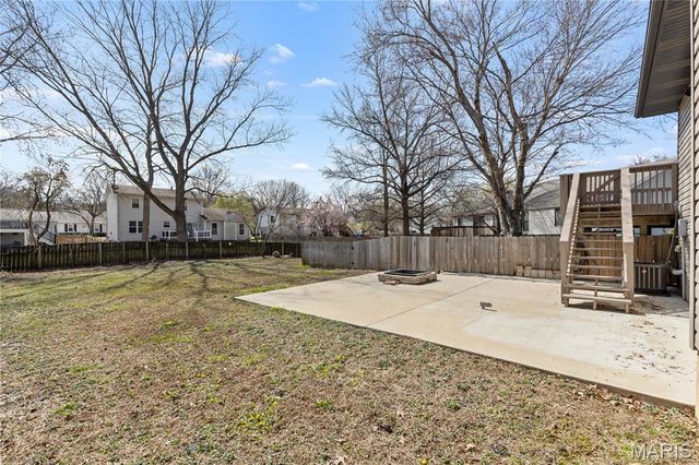 1954 Tealwood Cove Drive, Florissant, MO 63031