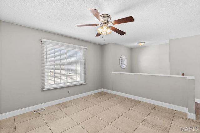 1954 Tealwood Cove Drive, Florissant, MO 63031