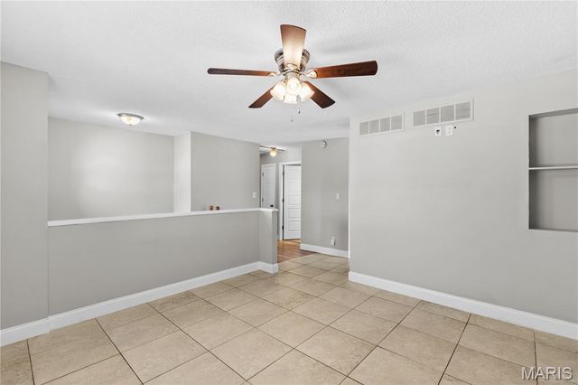 1954 Tealwood Cove Drive, Florissant, MO 63031