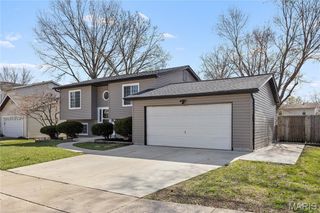 1954 Tealwood Cove Drive, Florissant, MO 63031