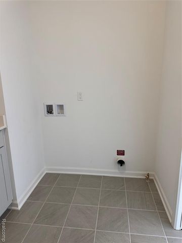 20776 Burn Drive, Macomb, MI 48044