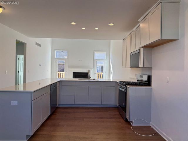 20776 Burn Drive, Macomb, MI 48044