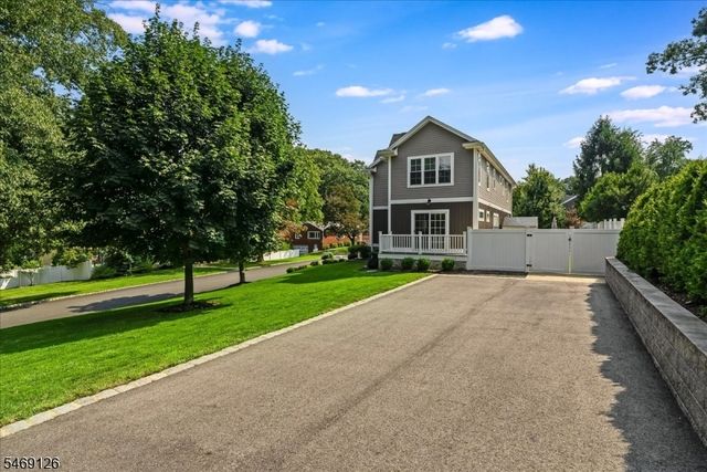 139 Winding Way, Cedar Grove Twp., NJ 07009