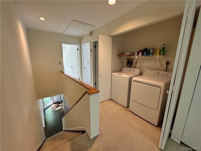 17 Rambling Brook Road, Chappaqua, NY 10514