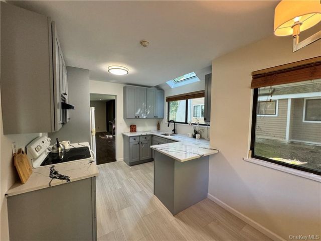 17 Rambling Brook Road, Chappaqua, NY 10514