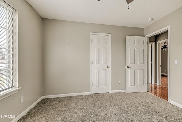 220 Peters Road, Bristol, TN 37620