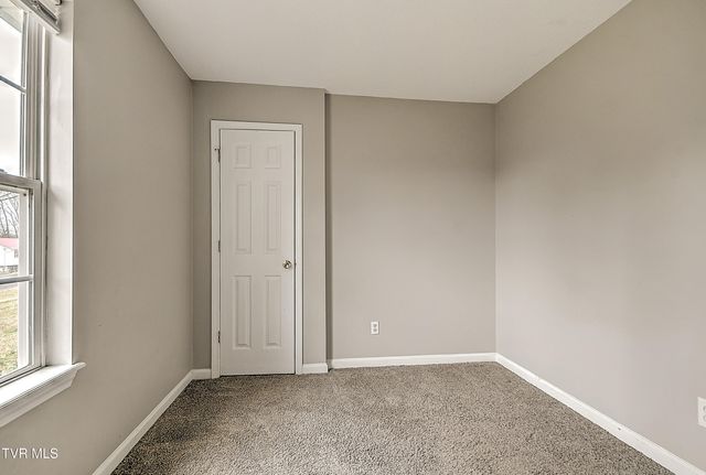 220 Peters Road, Bristol, TN 37620