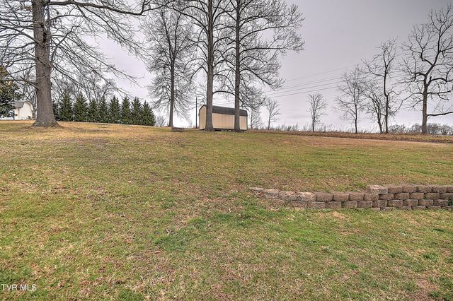 220 Peters Road, Bristol, TN 37620