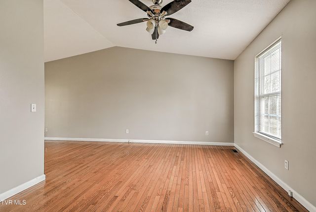 220 Peters Road, Bristol, TN 37620