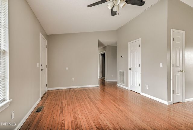 220 Peters Road, Bristol, TN 37620