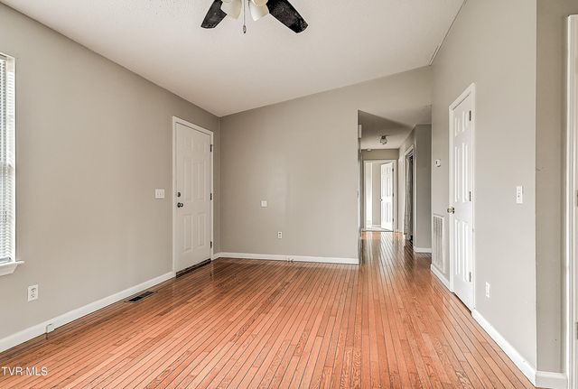 220 Peters Road, Bristol, TN 37620