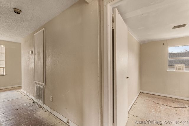 207 S Bixby Street, Coweta, OK 74429