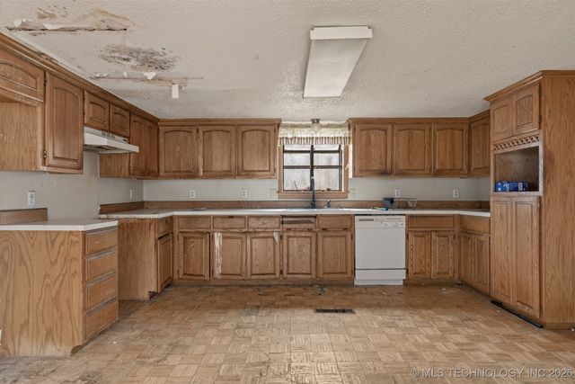 207 S Bixby Street, Coweta, OK 74429