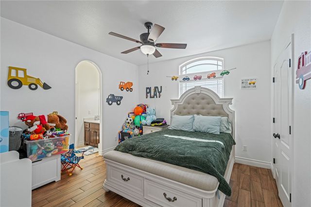 1502 Westridge Blvd, Corpus Christi, TX 78418