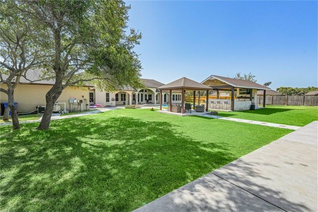 1502 Westridge Blvd, Corpus Christi, TX 78418