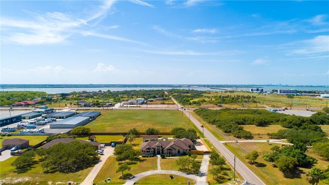 1502 Westridge Blvd, Corpus Christi, TX 78418