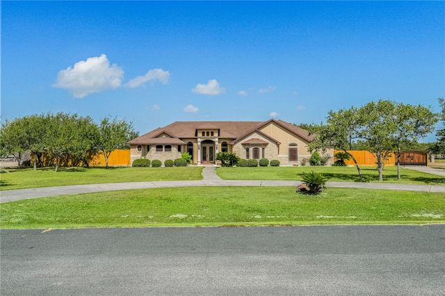 1502 Westridge Blvd, Corpus Christi, TX 78418