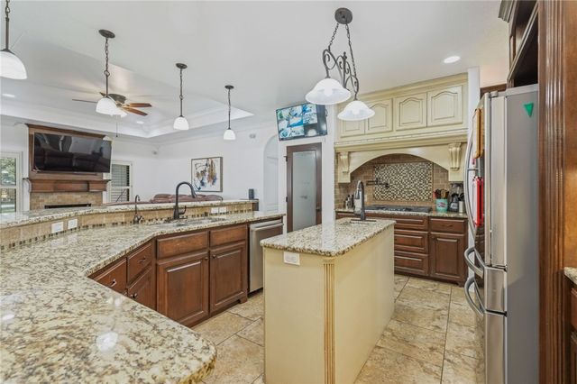 1502 Westridge Blvd, Corpus Christi, TX 78418