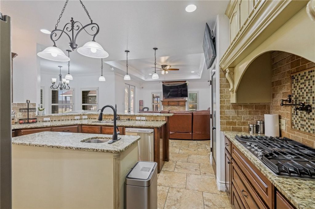 1502 Westridge Blvd, Corpus Christi, TX 78418 — photo 5