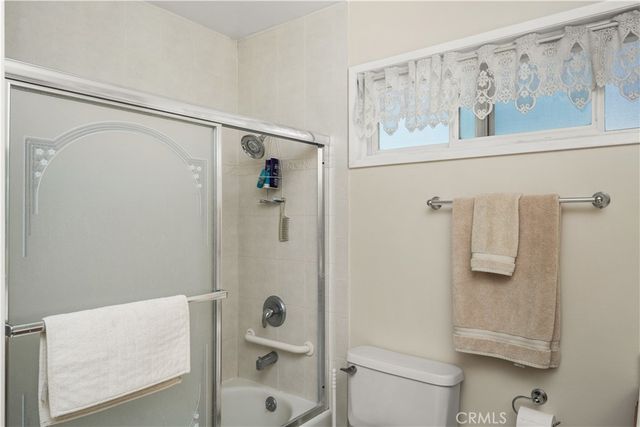 5153 Melbourne, Cypress, CA 90630