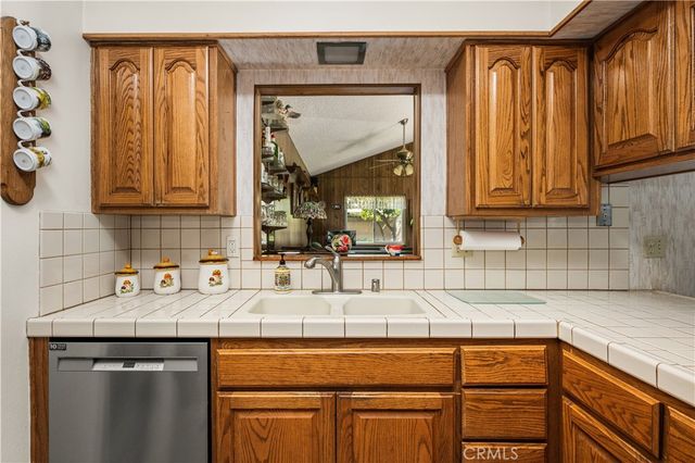 5153 Melbourne, Cypress, CA 90630