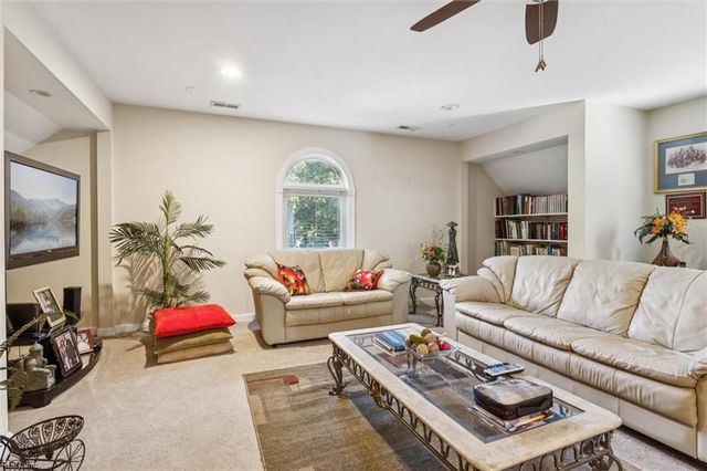 8748 Adams DR, Suffolk, VA 23433